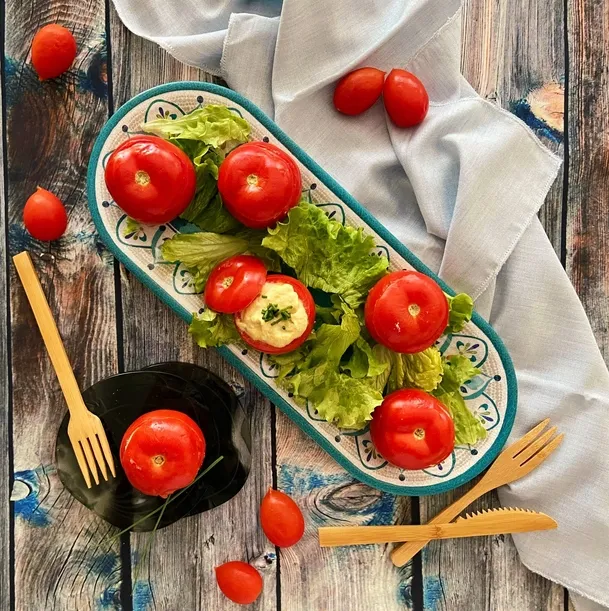 Pomodori ripieni con salsa tonnata