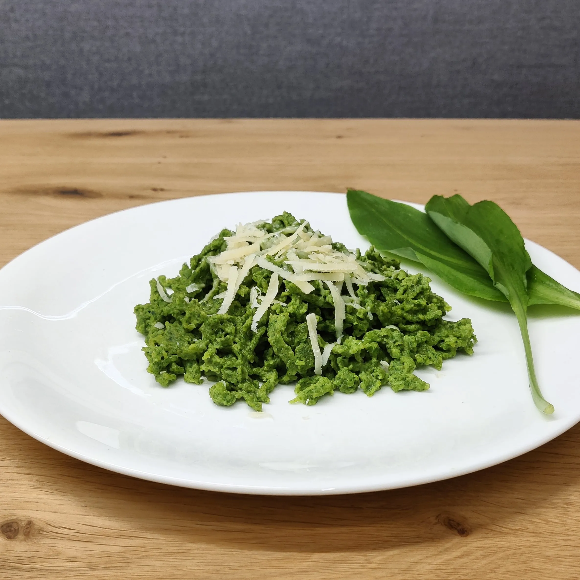 Spatzlen all aglio orsino